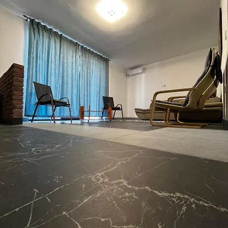 Apartment Quatro *